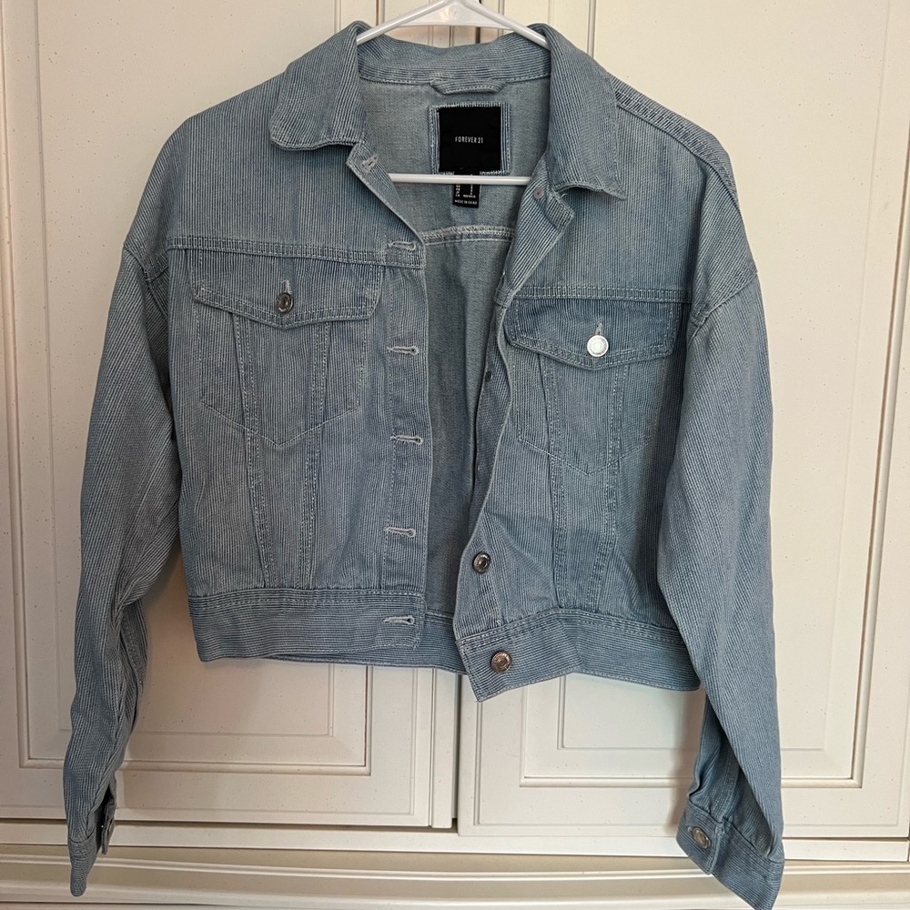 Cropped Denim Jacket with Striped detailing